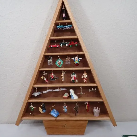 Hallmark Miniature Keepsake Ornaments 31 pcs w/Wood Shadow Box Memory Tree LN